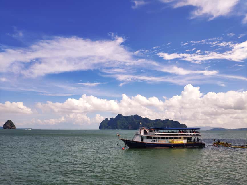 Phuket: Phang Nga,Hong & James Bond Islands by Big Boat - Hong Island by guided kayak