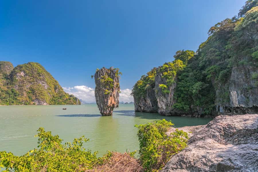 Phuket: Premium Day Trip to James Bond - Naka Island - Hong Island and the first canoe outing