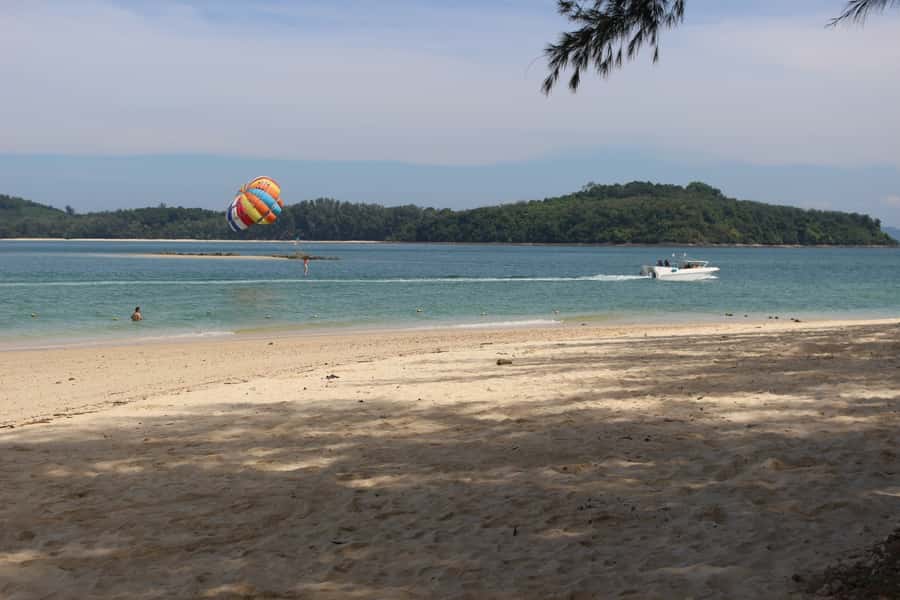Phuket: Private Boat Charter to James Bond Island - What the staff reports tell you about service