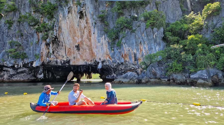 Phuket: Private Tour to James Bond, Ko Panyi & Samet Nangshe - Wat Suwan Khuha and the cave Buddha