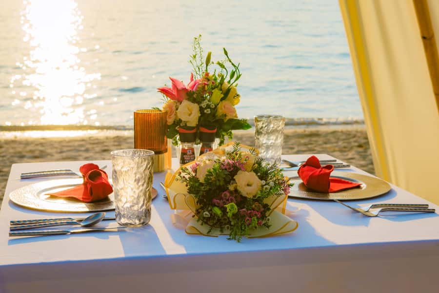 Phuket: Romantic Dinner on Cape Panwa Beach - What the three-hour evening feels like