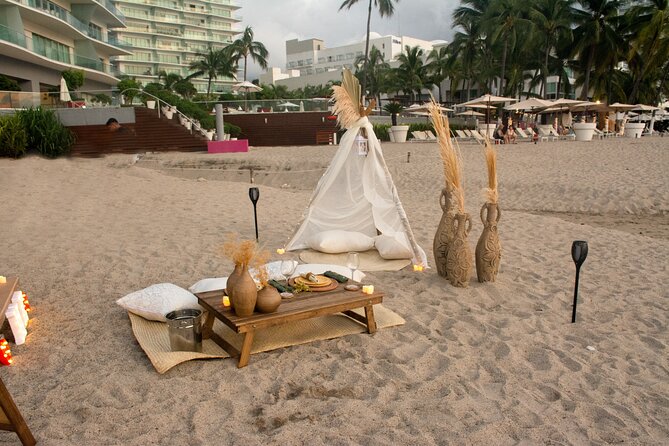 Picnic or Romantic Dinner on the Beach - Who Will Enjoy This Most?