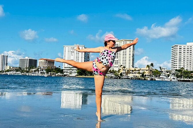 Pontoon Boat 26ft (12pp/115Hp) - Hollywood - FLL - SunBoat rental - Who will enjoy this outing most