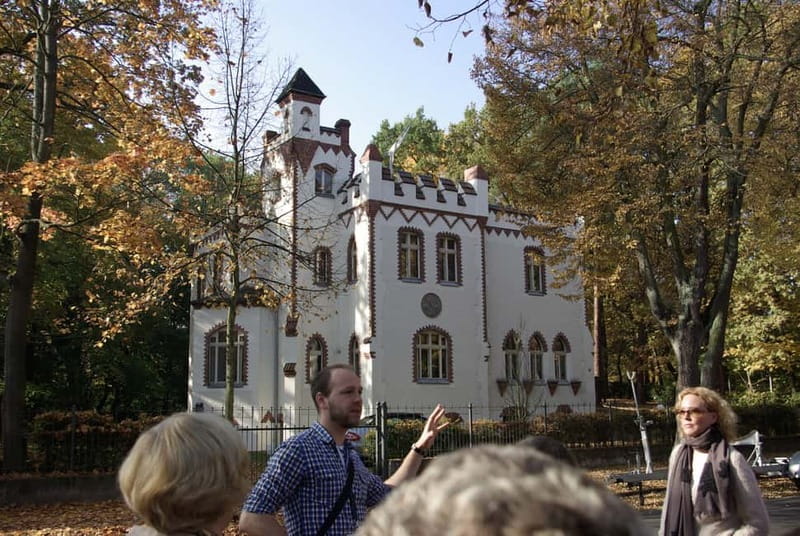 Potsdam-Babelsberg: 5-Hour-Tour "Film-History" by VW-Bus - Babelsberg Studio and a century of movie-making