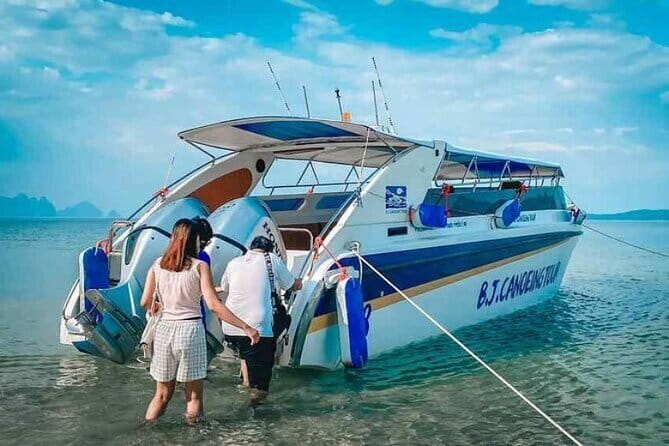Premium Speedboat Tour: James Bond Island, Phuket - Speeding across Phang Nga Bay
