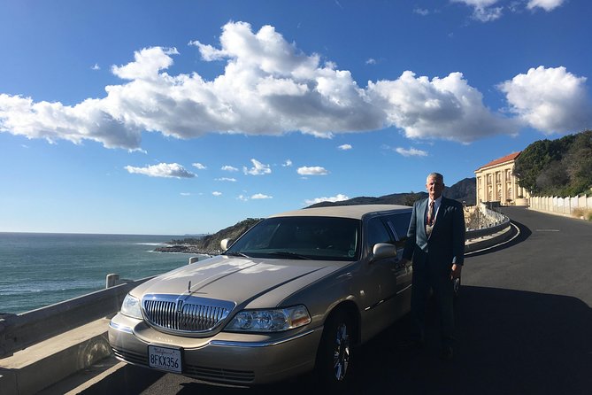 Private 4-Hour Limo Tour of Los Angeles and Beaches - Venice Beach, Pacific Coast Highway, and Malibu