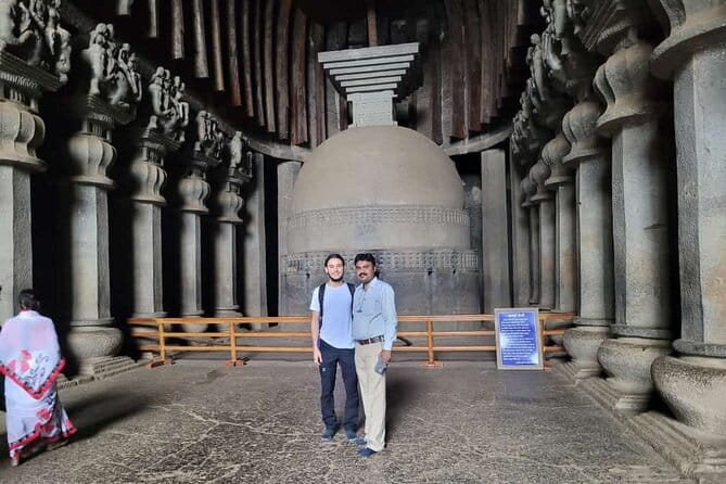 Private Bollywood Tour with Transport - Why the guides matter