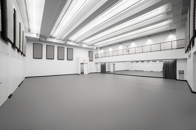 Private Broadway Studio Tour in New York City - Why the private format matters