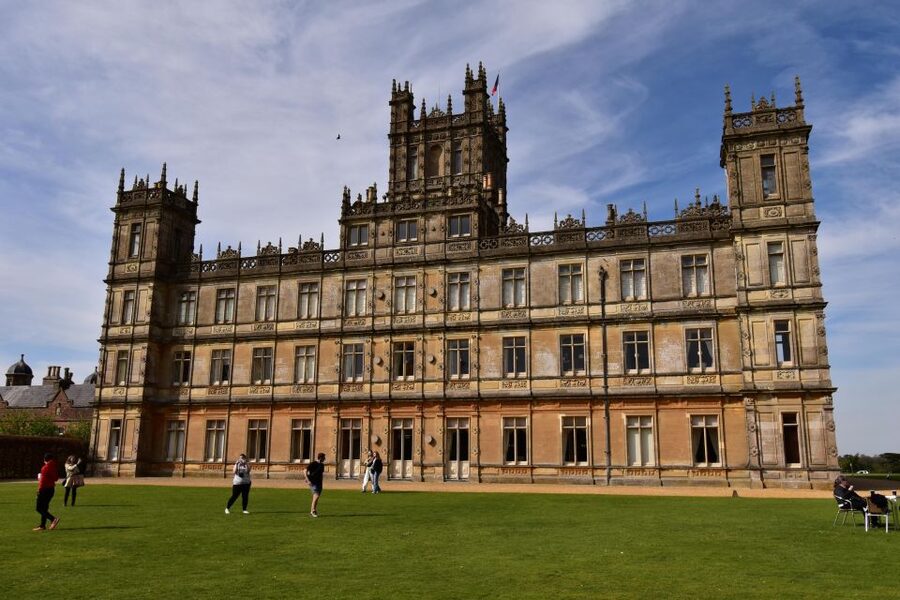 Private Downton Abbey Day Tour, including Pub Lunch - Key points to know before booking