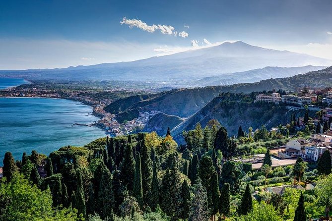 Private Excursion to Taormina from Catania on the ways of the Godfather - How the experience earns its 4.4 rating
