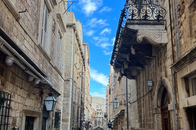 Private Game of Thrones and City Wall Tour - What the guides add to the experience