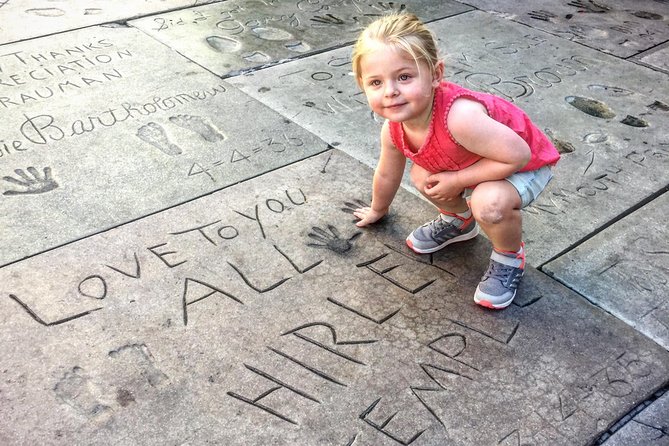 Private Half Day City Tour of Hollywood & Beverly Hills! - Rodeo Drive, Beverly Hills, and the Beverly Hills sign
