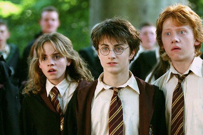 Private | Harry Potter Film Tour By Alumni™ & New College Entry - Finding the guide at 11 Broad Street
