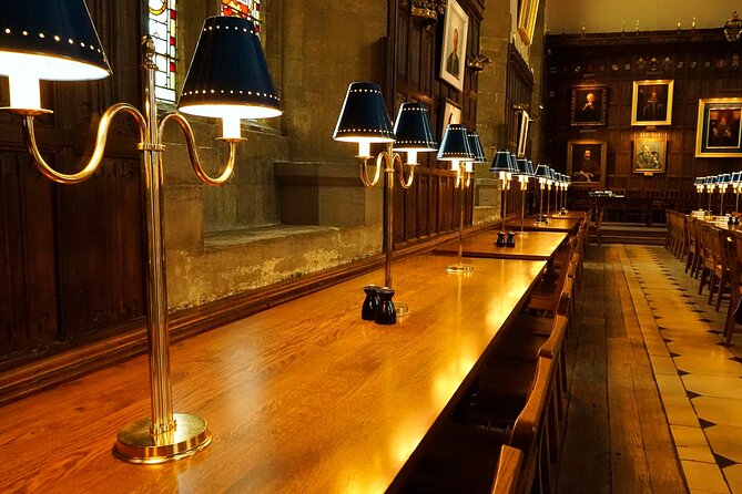Private | Harry Potter Film Tour By Alumni™ & New College Entry - New College and the famous ferret scene