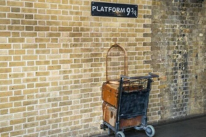 Private Harry Potter in London with Chauffeur Tour - Borough Market and the Leaky Cauldron connection