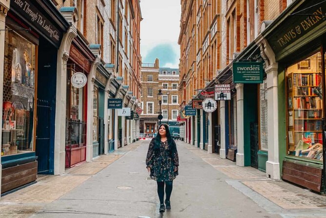 Private Harry Potter in London with Chauffeur Tour - Trafalgar Square, where Harry Potter met London’s spotlight