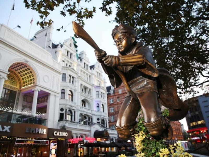 Private Harry Potter Tour in London - Gringotts Bank and the Diagon Alley connection