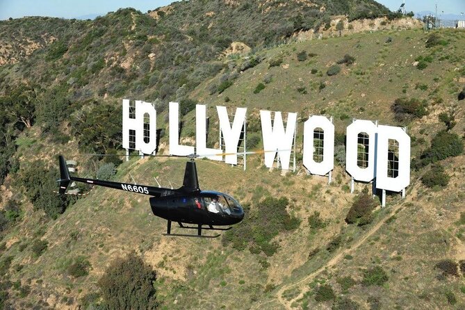 Private Helicopter Ride to Hollywood Sign - Who will enjoy this most?