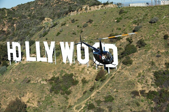 Private Helicopter Ride to Hollywood Sign - What the 10-minute flight feels like