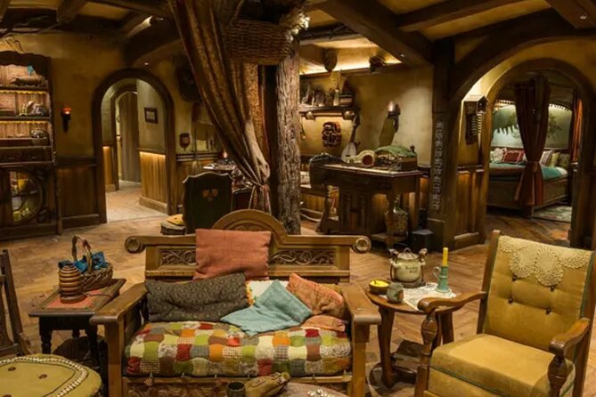 Private Hobbiton, Waitomo Caves, Blue Spring & Hamilton Transfer - Hobbiton, where the film set becomes the main event