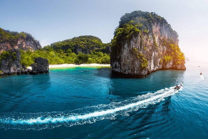 Private Hong Krabi & James Bond Islands Adventure by Speedboat - Panyee Island adds a human side to the bay
