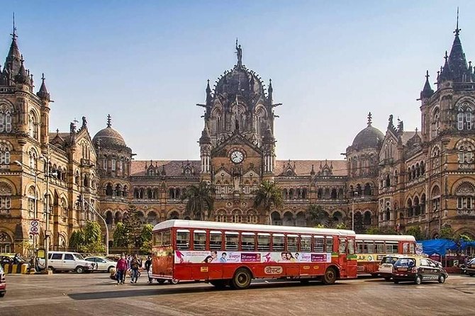 Private Mumbai City Tour and Bollywood Tours With Meal - Inside the Bollywood studio