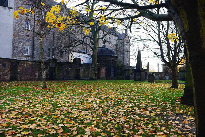 Private one hour Harry Potter walking tour - Starting at Castlehill and the upper Royal Mile