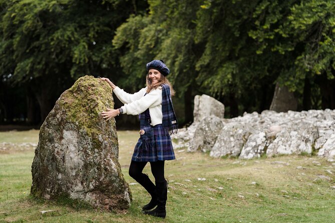 Private Outlander & Cawdor Castle Tour - Clava Cairns: a short stop for Outlander fans