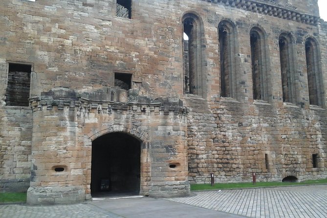 Private Outlander Tour from Edinburgh - Culross, the show’s Cranesmuir