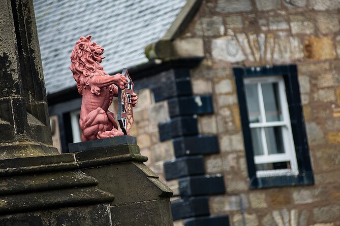 Private Outlander tour from Glasgow or Edinburgh - Midhope Castle and the road to Lallybroch