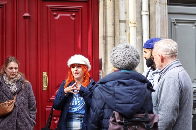 Private Screen to Streets: A TV Show-inspired Paris Walking Tour - Starting at Place de l’Estrapade