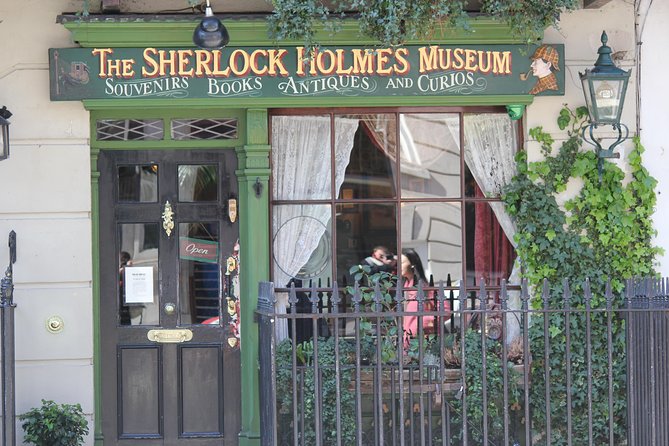 Private Sherlock Holmes Walking Tour of London - Piccadilly Circus and the first film connection