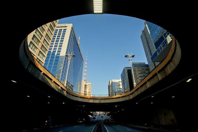 Private Street Art Tour of São Paulo with Batman´s Alley Visit - A famous viaduct and changing public walls