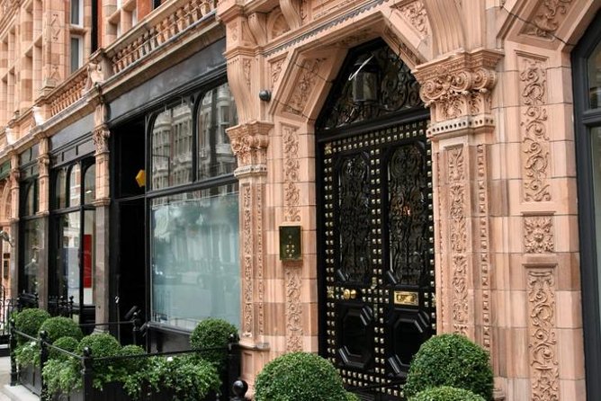 Private Tour: Downton Abbey London Locations by Taxi - Kensington Palace and the route beyond the scenes