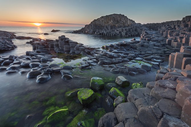 Private Tour: 'Game of Thrones' and Giant’s Causeway Full-Day Tour from Belfast - Lunch at Lordspot Harbour