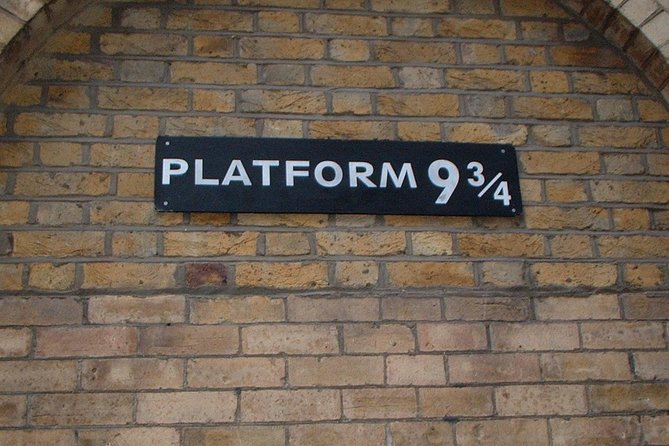 Private Tour: Half Day Harry Potter Black Taxi Tour of London - A four-hour ride through Harry Potter’s London