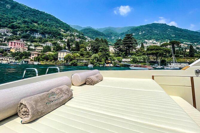 Private tour on "Colombo 31 HT" the Hollywood star boat - Why a private Colombo 31 HT changes the Lake Como experience