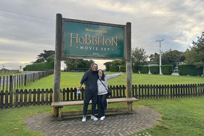 Private Tour: Ruakuri Cave, Waitomo Glowworm & Hobbiton Movie Set - Hobbiton Movie Set and the carefully made Shire