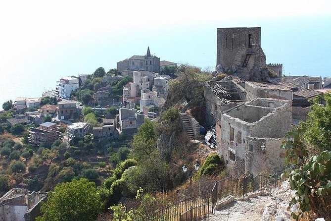 Private Tour The Godfather in Savoca and Forza D'Agro - Forza d’Agrò brings wider views and quieter streets