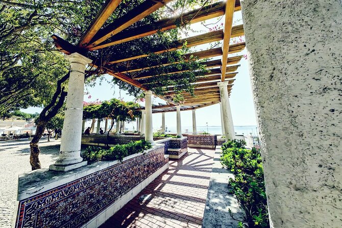 Private tour to marvelous Setúbal, the pearl of Sado - Livramento Market: the most grounded stop