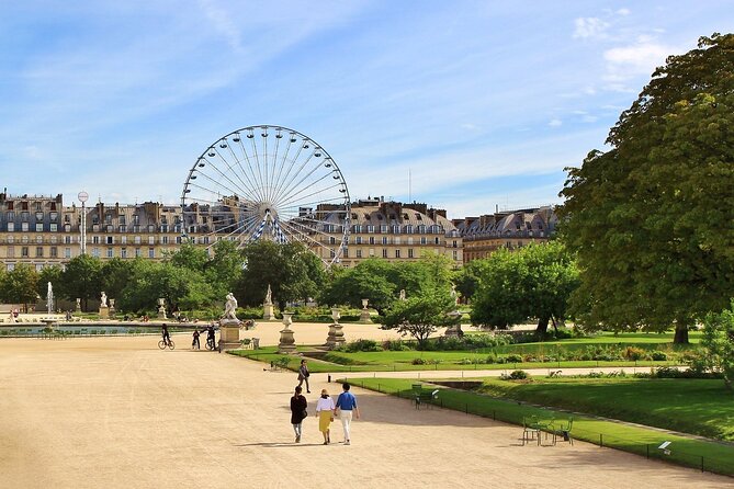 Private Tour with Guide to Midnight in Paris Movie Locations - Versailles references and grand Paris hotels