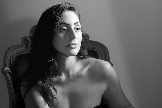 Professional Photoshoot in the studio Athens Greece - How Anna Shapes the Session