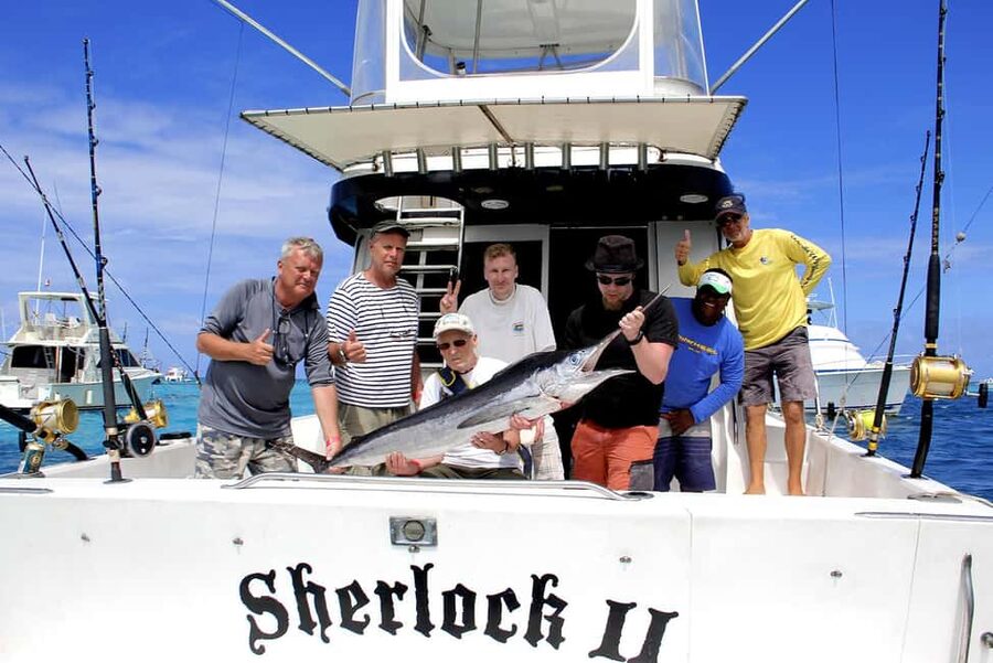 Punta Cana offshore private fishing charter "Sherlock" 39 ' - Six hours offshore from Punta Cana