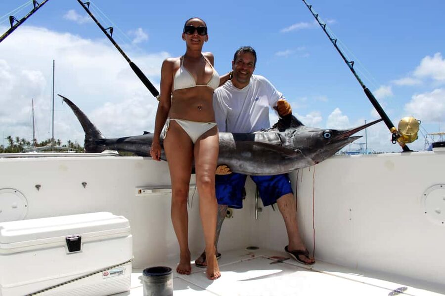 Punta Cana offshore private fishing charter "Sherlock" 39 ' - Booking, cancellation, and timing