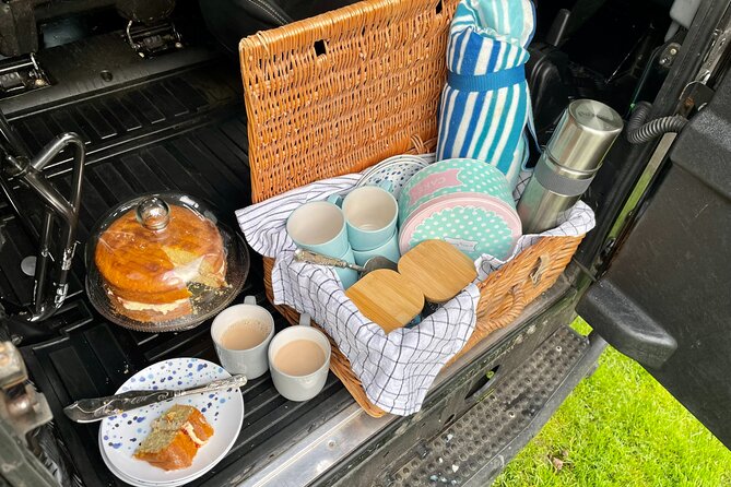 PURBECK HILLS & JURASSIC COAST - PRIVATE - 4x4 LAND ROVER SAFARI - Why this Purbeck safari works so well