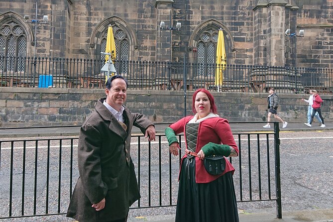 Rebel!Rebel! Jacobite Tour - Outlander's Scotland - Literary corners around Makars Court