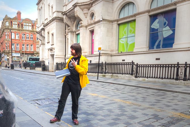 Reel Tours: Liverpool Film Location Walking Tour - The Royal Liver Building as 1940s Manhattan