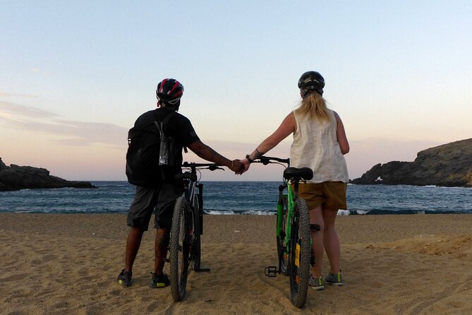 Romantic Cycling Tour with Private Picnic at the beach - Practical details that affect the evening