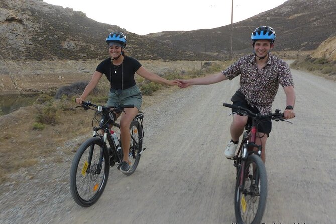 Romantic Cycling Tour with Private Picnic at the beach - Who should book this Mykonos bike tour?