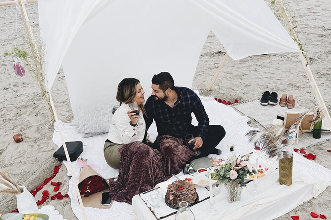 Romantic Picnic by the beach - Key points at a glance